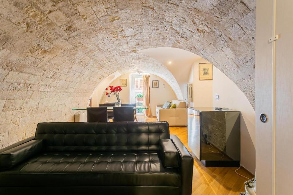 Palazzo Di Citta Bari Villa Екстериор снимка