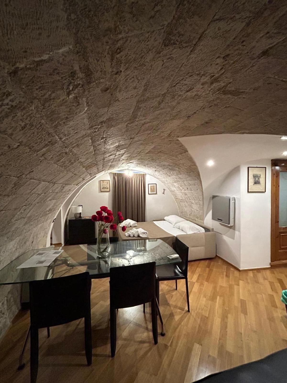 Palazzo Di Citta Bari Villa Екстериор снимка